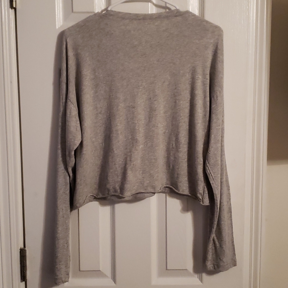 Top - Picture 2 of 2